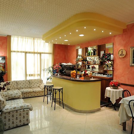 Hotel Zenith Montecatini Terme Exterior photo