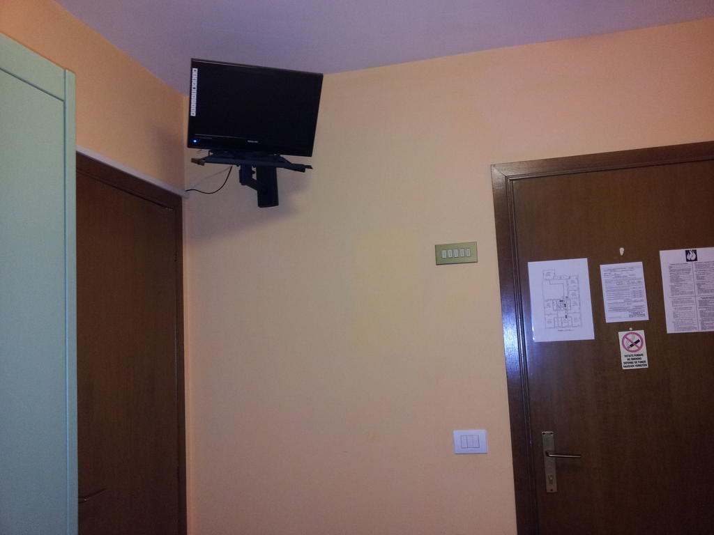 Hotel Zenith Montecatini Terme Room photo