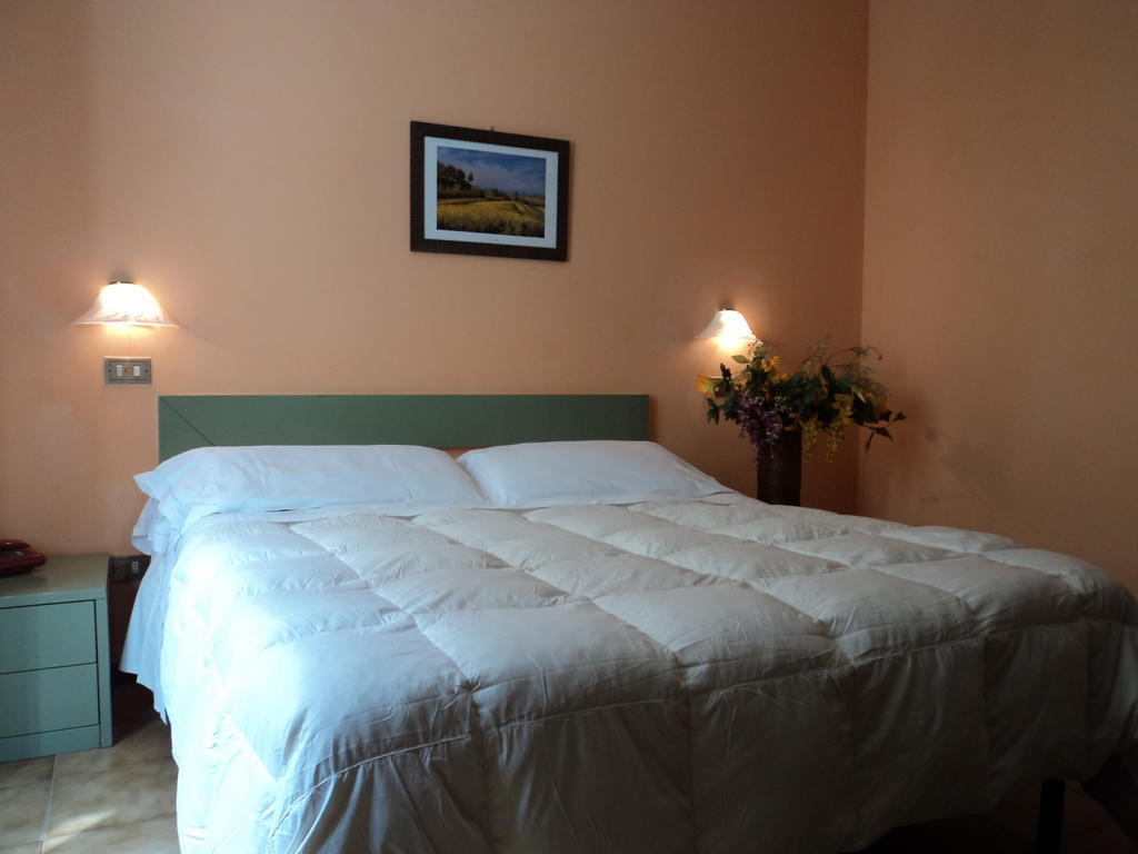 Hotel Zenith Montecatini Terme Room photo